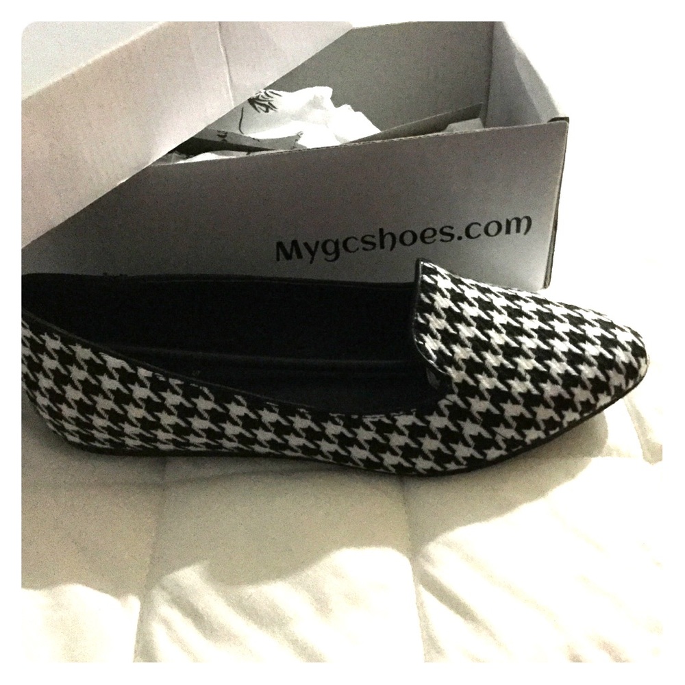 Houndstooth Flats!
